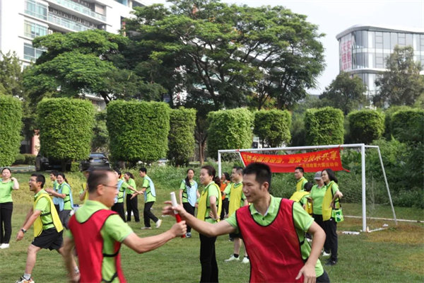 運動與激情碰撞，健康與快樂共享&mdash;廣東博皓第六屆運動會   -傳統接力賽